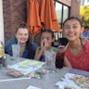 Meet your Posher, Ally